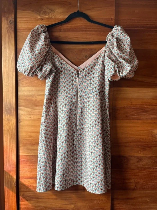 Alice + Olivia Dana Printed Puff Sleeve Mini Dress - Solstice Floral - Size 6 - Picture 11 of 12